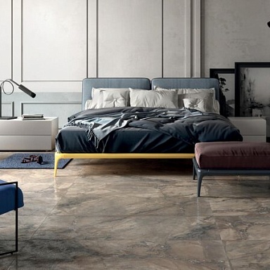 Epoque Ariana Ceramica