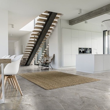 Tulip Global Tile