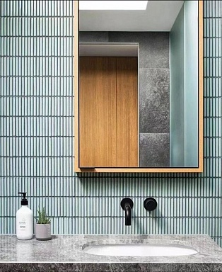 Мозаика Porcelain mosaic Y15FW26 Strip Голубой глянцевый 1.5х14.5 29.4х31.3