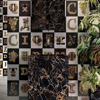 Manifesto Versace