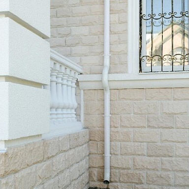 Бретань Leonardo Stone