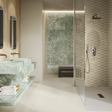 V Stone Versace