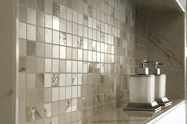 Плинтус Versace 240791 Battiscopa Bianco 15x58,5